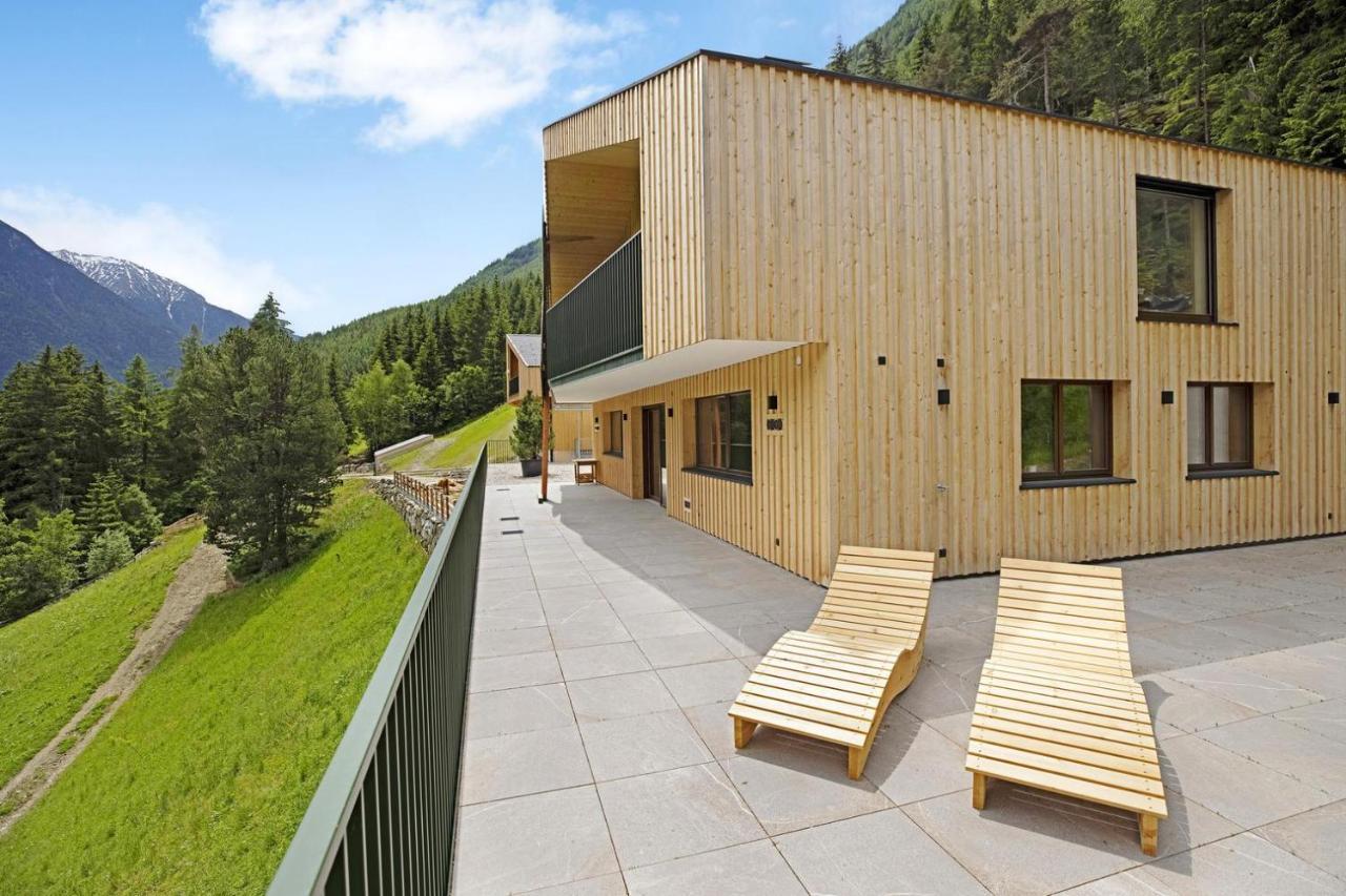 Archehof Hochzirm Lodge Anna カンポ・トゥーレス エクステリア 写真
