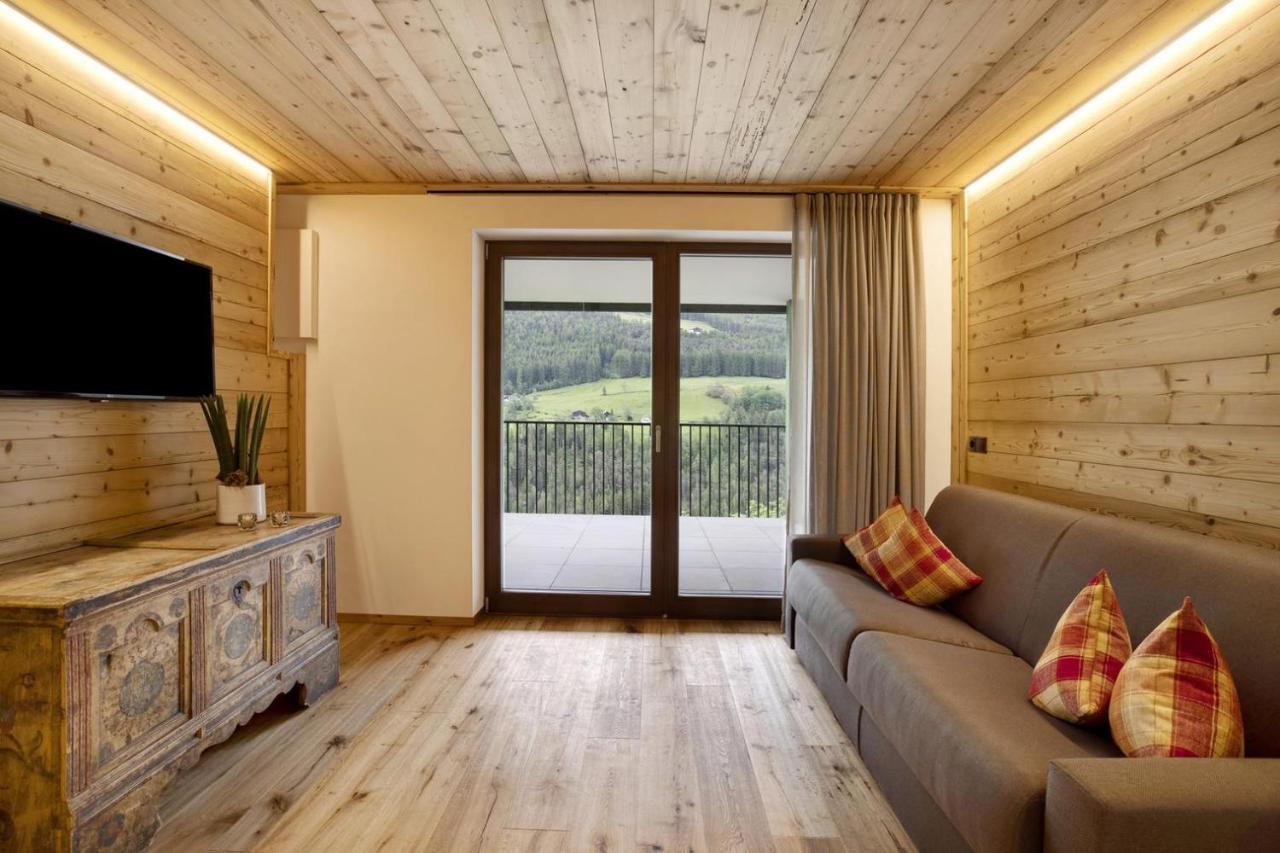 Archehof Hochzirm Lodge Anna カンポ・トゥーレス エクステリア 写真